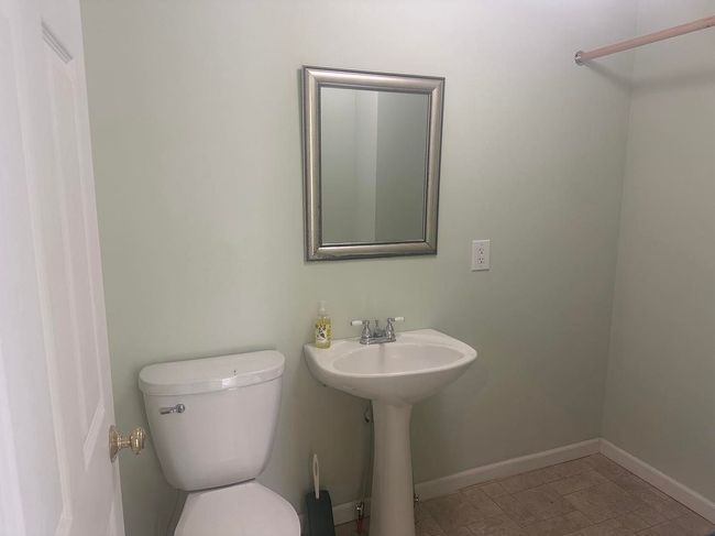 1/2 bath | Image 8