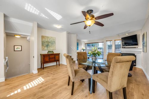 103-245 W 15th St, North Vancouver, BC, V7M1S3 | Card Image