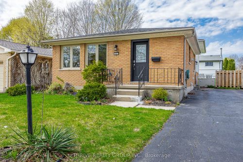 main-52 Key Hill Road, London North, ON, N6G2G3 | Card Image