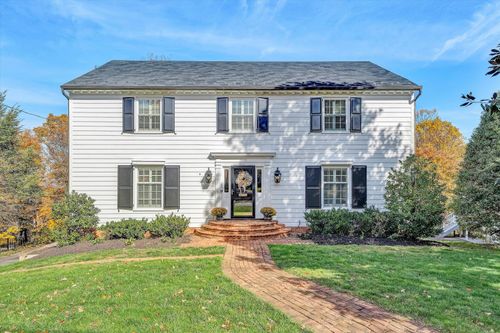 727 White Oak Rd Sw, Roanoke, VA, 24014-1417 | Card Image