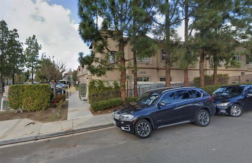 12740 Gateway Park Rd, Poway, CA, 92064-2074 | Card Image