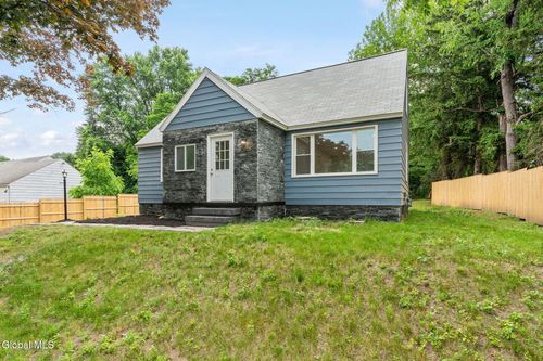 479 Albany Shaker Rd, Loudonville, NY, 12211-1551 | Card Image