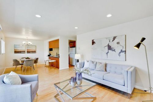 c-1123 Reed Ave, Sunnyvale, CA, 94086-6827 | Card Image