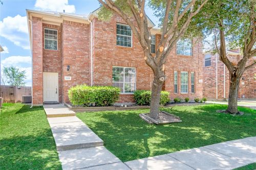 1133 Jamie Dr, Grand Prairie, TX, 75052-2737 | Card Image