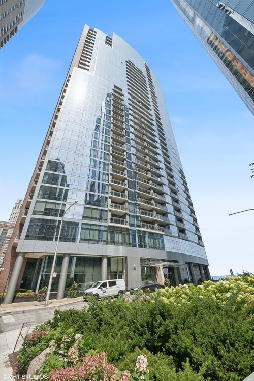 unit-1902-450 Waterside Dr, Chicago, IL, 60601-4721 | Card Image