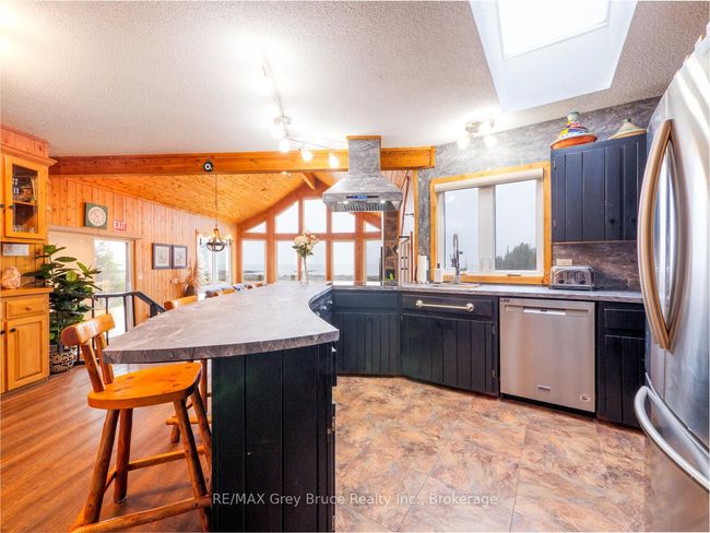 157 Zorra Dr, House other with 3 bedrooms, 2 bathrooms and 6 parking in Tobermory ON | Image 17