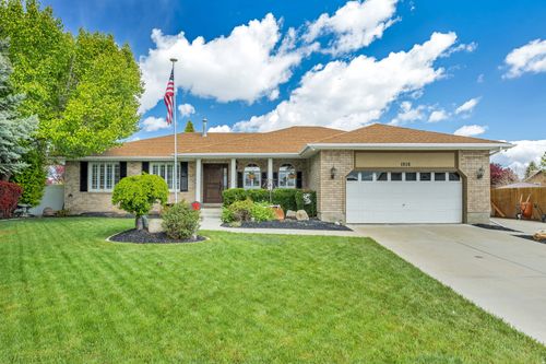 1936 W Guard Ct, West Jordan, UT, 84088-6579 | Card Image