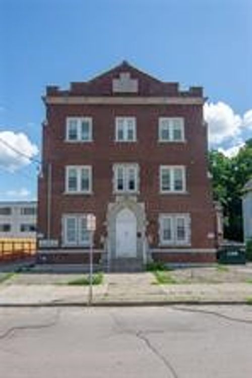 30 Fayette St, Binghamton, NY, 13901-3609 | Card Image