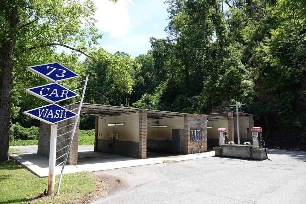Commercial Sale in Gatlinburg 2