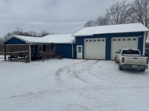 1317 Ewing Albright Rd, Ashland City, TN, 37015-6049 | Card Image