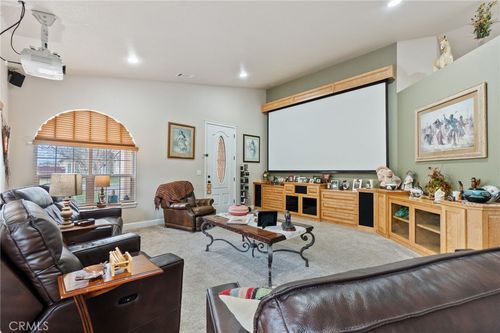 675 Larie Ln, Red Bluff, CA, 96080-7602 | Card Image