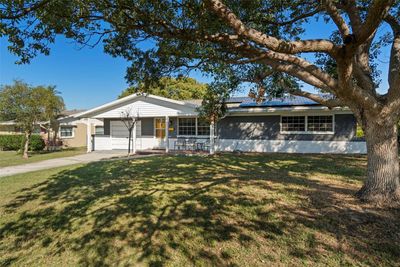 5243 30 Th Avenue N, House other with 3 bedrooms, 3 bathrooms and null parking in Saint Petersburg FL | Image 2