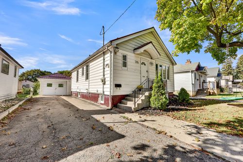 785 Fleet St, London, ON, N5Y1R8 | Card Image