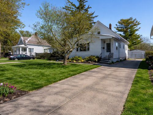 3017 Gabriel Ave, Zion, IL, 60099-3136 | Card Image