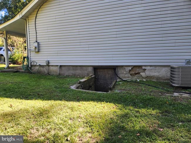 39501 Tollhouse Rd, House other with 3 bedrooms, 1 bathrooms and null parking in LOVETTSVILLE VA | Image 24