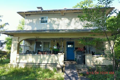 515 N Harrison St, Rushville, IN, 46173-1526 | Card Image