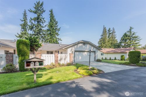 185 Fairway Dr, Sequim, WA, 98382-9320 | Card Image