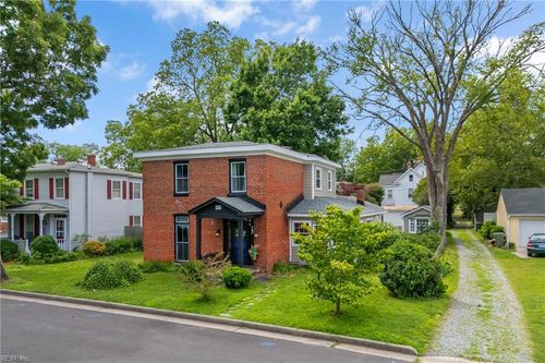 429 4th St, West Point, VA, 23181 | Card Image