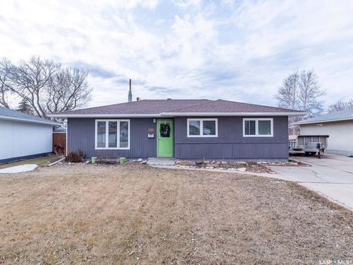 2518 Tomlinson Cres, Saskatoon, SK, S7L3N2 | Card Image