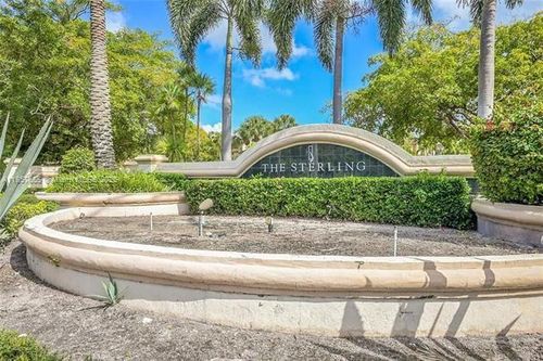 14202-14202 Glenmoor Dr, West Palm Beach, FL, 33409-2810 | Card Image