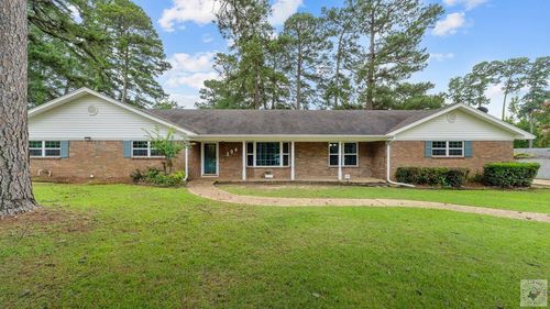 204 Redwater Rd, Wake Village, TX, 75501-5726 | Card Image