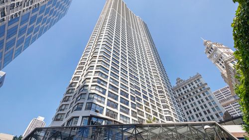 3401-405 N Wabash Ave, Chicago, IL, 60611-3525 | Card Image