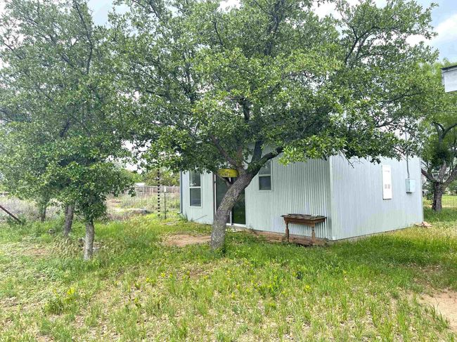 1005 Elm St, House other with 3 bedrooms, 2 bathrooms and null parking in Llano TX | Image 13