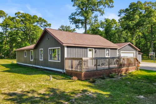 554 W Church Rd, Twin Lake, MI, 49457-9461 | Card Image