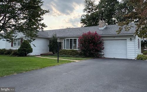 109 Woodland Cir, REEDSVILLE, PA, 17084-8626 | Card Image