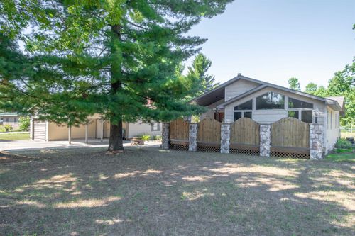 2179 Timber Lane, Hayes Township, MI, 48625 | Card Image