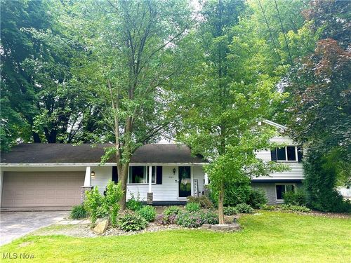 4240 S Ridge Rd E, Geneva, OH, 44041-7308 | Card Image