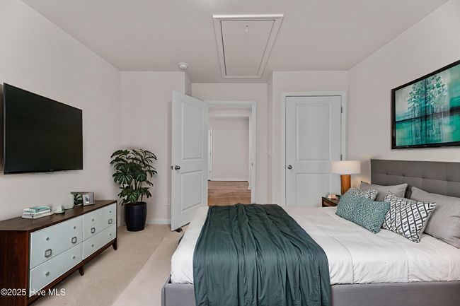 409 King Creek Dr, House other with 3 bedrooms, 2 bathrooms and 2 parking in Havelock NC | Image 28