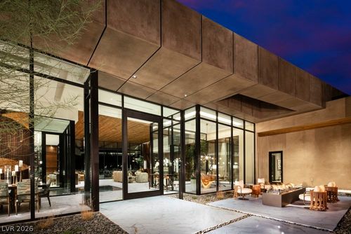 7 Stoneshead Ct, Henderson, NV, 89012-7295 | Card Image