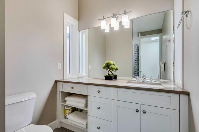 18 27 Avenue Sw, House other with 4 bedrooms, 4 bathrooms and 2 parking in Calgary AB | Image 42