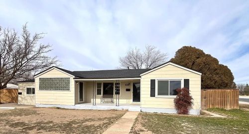 101 15th St, Levelland, TX, 79336-6117 | Card Image