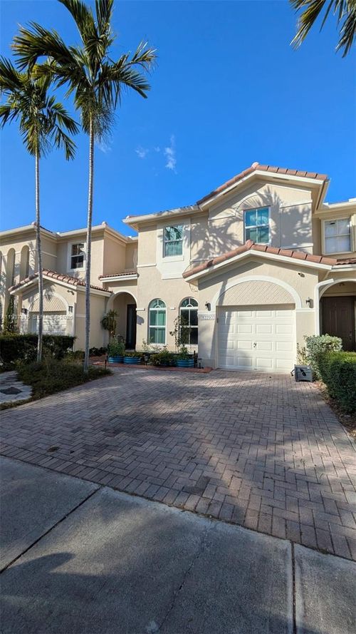 12293 Sw 123rd Ter, Miami, FL, 33186-9002 | Card Image