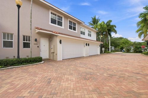 3434 Ne 13th Ave, Oakland Park, FL, 33334-4552 | Card Image