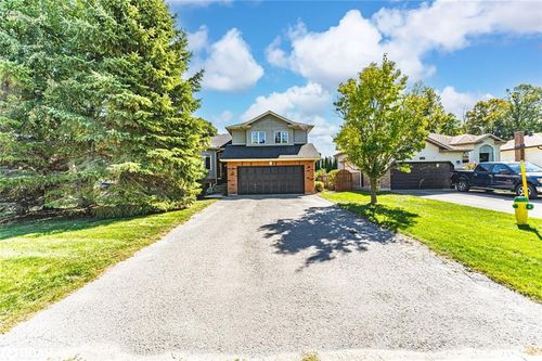 239 Simcoe St, Stayner, ON, L0M1S0 | Card Image