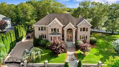 5 Stagecoach Ln, Lynnfield, MA, 01940-2356 | Card Image