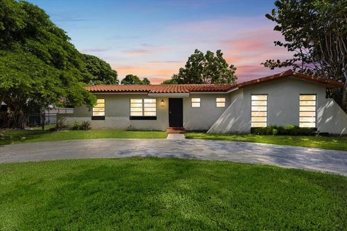 10231 Sw 27th St, Miami, FL, 33165-2801 | Card Image