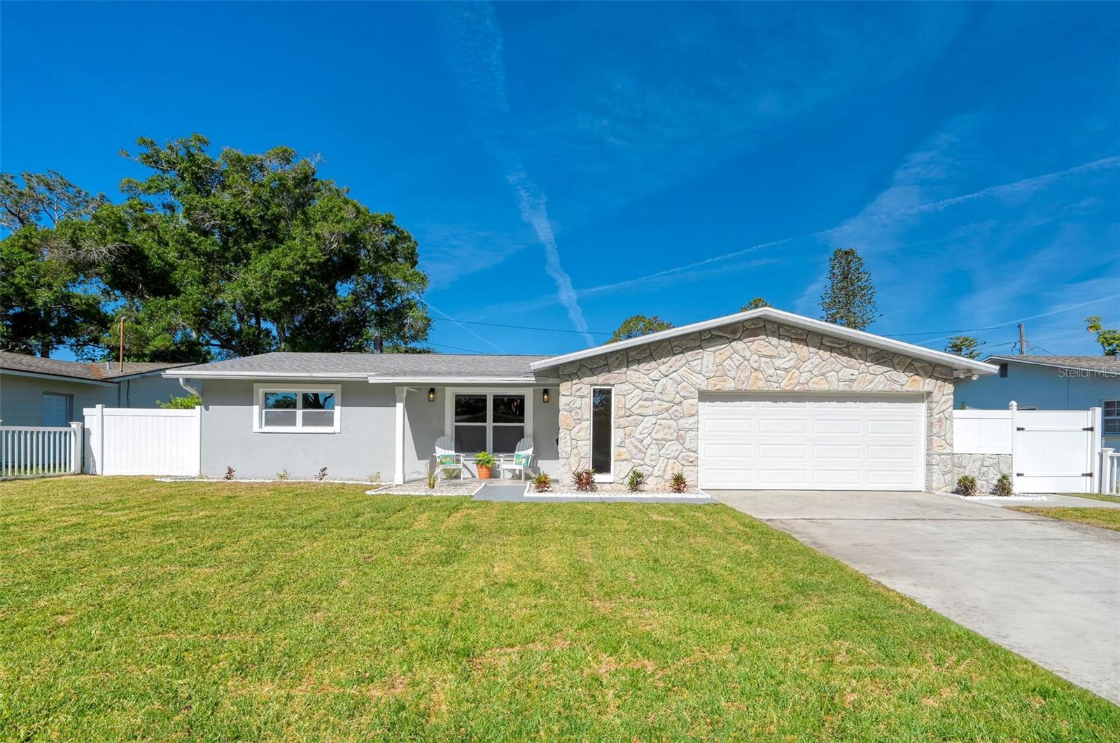14th Way, Saint Petersburg, FL 33705