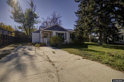 1704 Westridge Circle, House other with 2 bedrooms, 1 bathrooms and null parking in Casper WY | Image 2