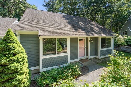 73-73 Allerton Ln, Brewster, MA, 02631-3009 | Card Image
