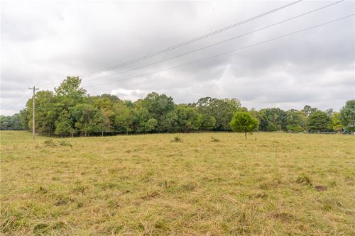 35 Ne Hutchens Road, Highfill, AR, 72734 | Card Image