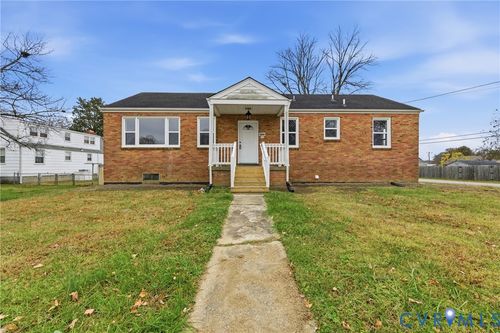 2504 Gordon St, Hopewell, VA, 23860-3422 | Card Image