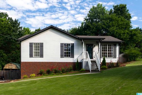 105 Pinehurst Rd, TRUSSVILLE, AL, 35173-1724 | Card Image