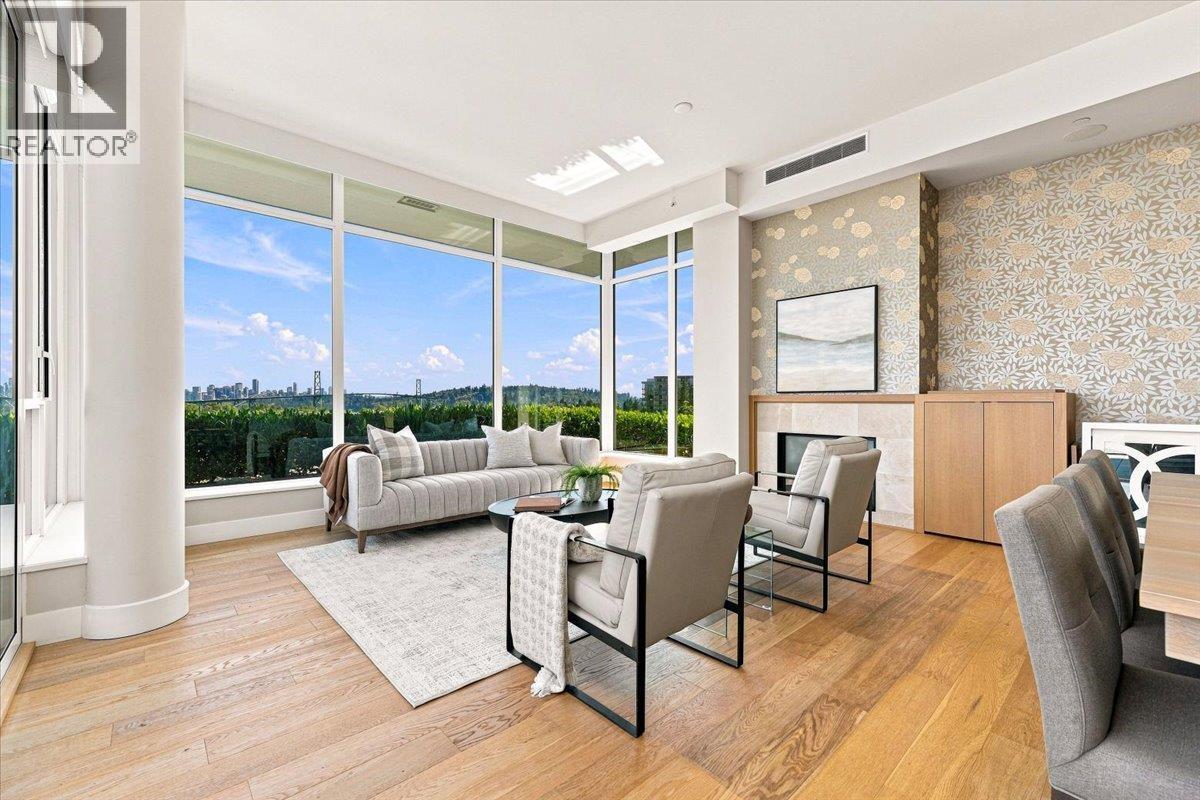 Residential in West Vancouver 2