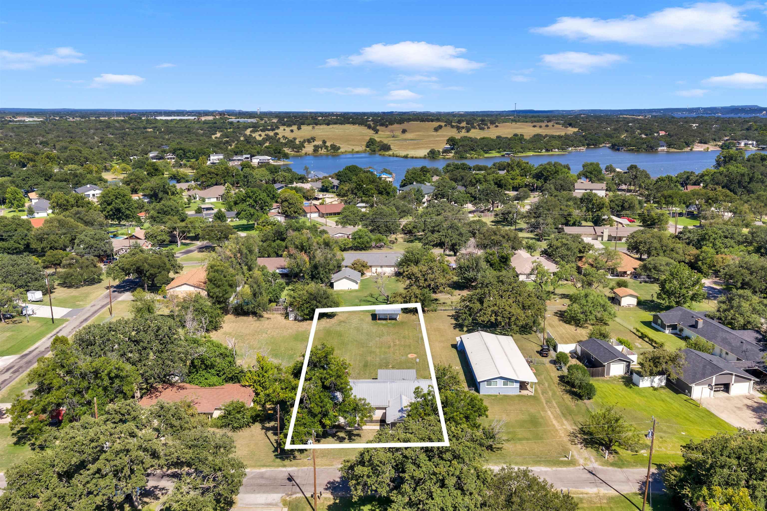 Residential in Highland Haven 2