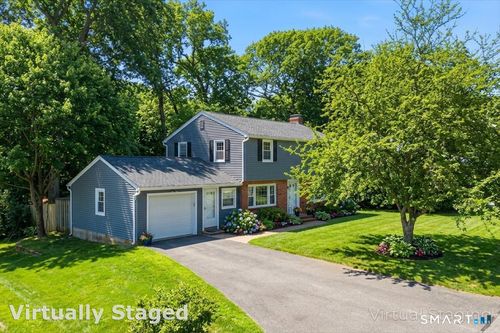 182 Bel Aire Dr, Mystic, CT, 06355-2037 | Card Image