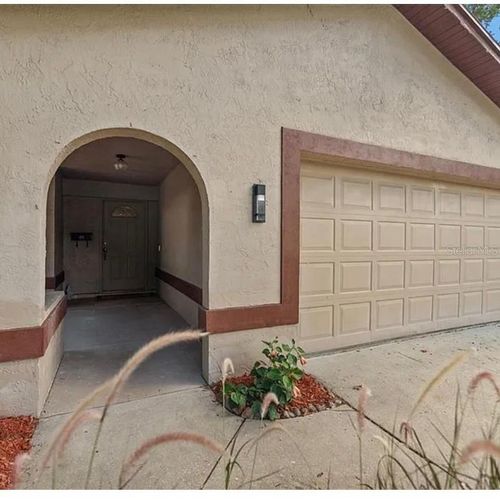 2584 58th Ave S, St Petersburg, FL, 33712-4927 | Card Image